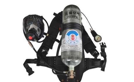 二十五、正壓式消防空氣呼吸器